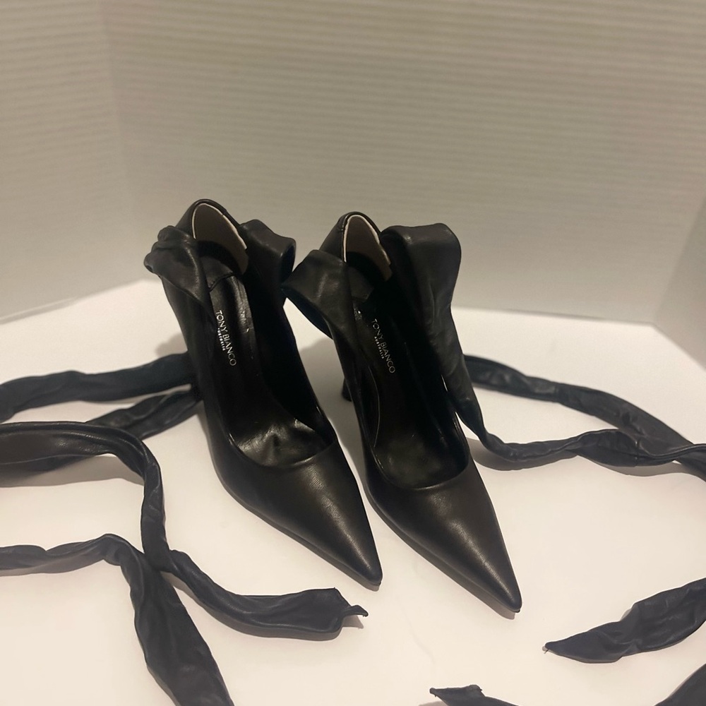 Tony Bianco- Black Leather Tie Around The Ankle